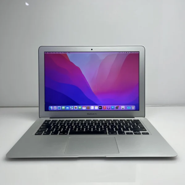 Apple MacBook Air 13-Inch 