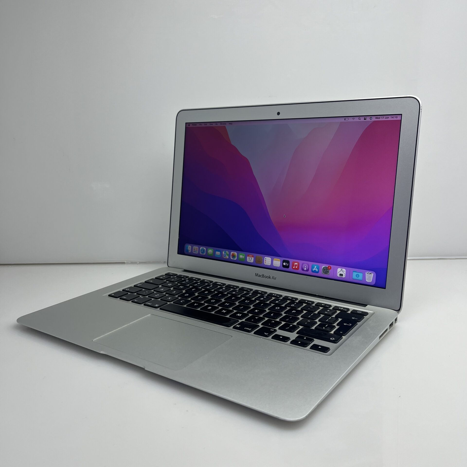 Apple MacBook Air 13-Inch "Core i5" 1,6GHz (2017) 8GB RAM 128GB SSD Silver (Condition: Good) - Image 4