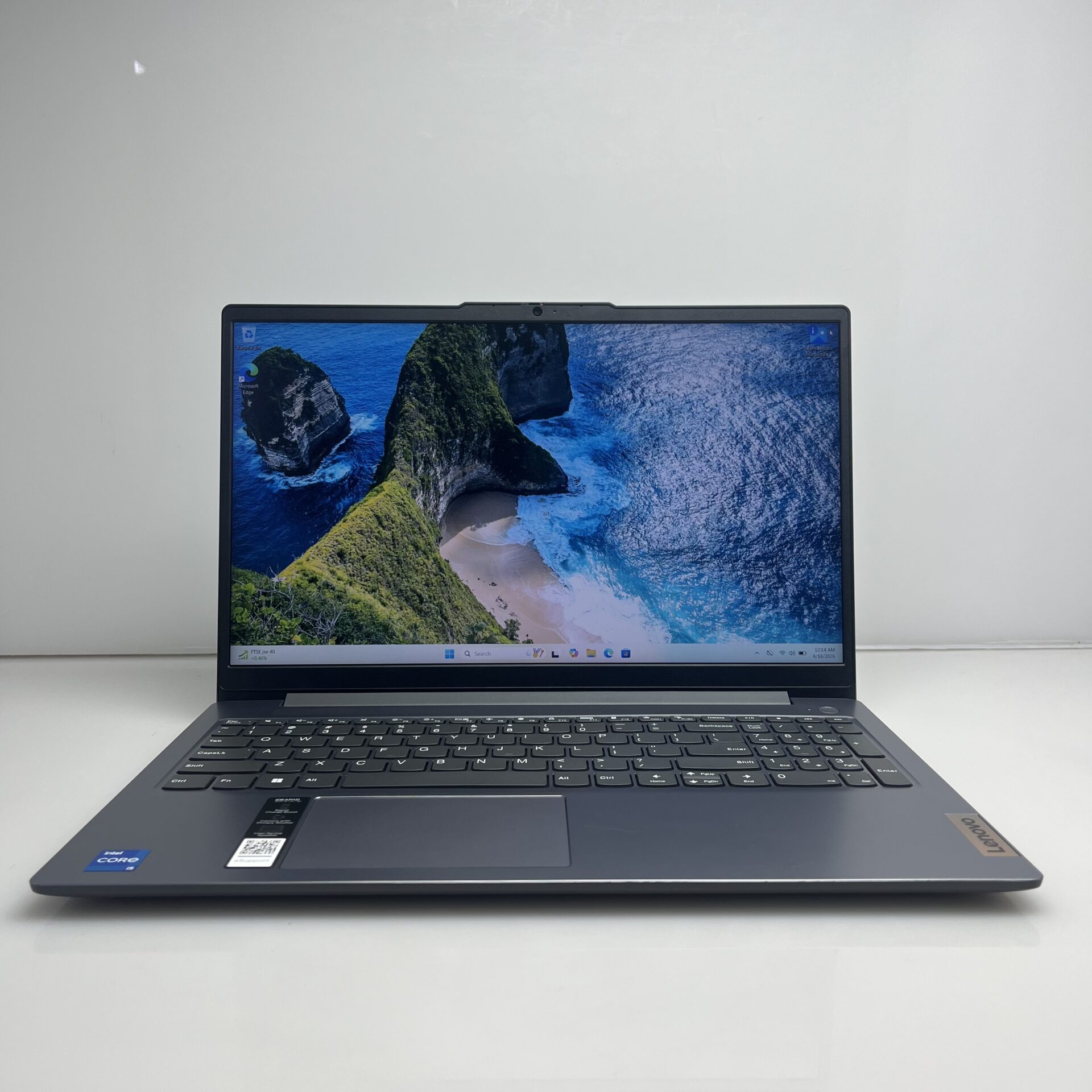 Lenovo IdeaPad Slim 3 12th Gen "Core i5" 2.00GHz 8GB RAM 512GB SSD Arctic Grey (Condition: Good) - Image 2