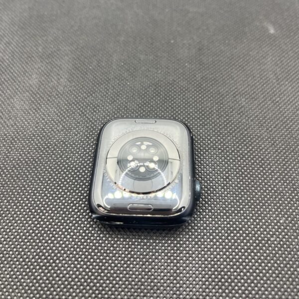 Apple Watch Series 9 45mm GPS Only Midnight (Condition: Good) - Image 5