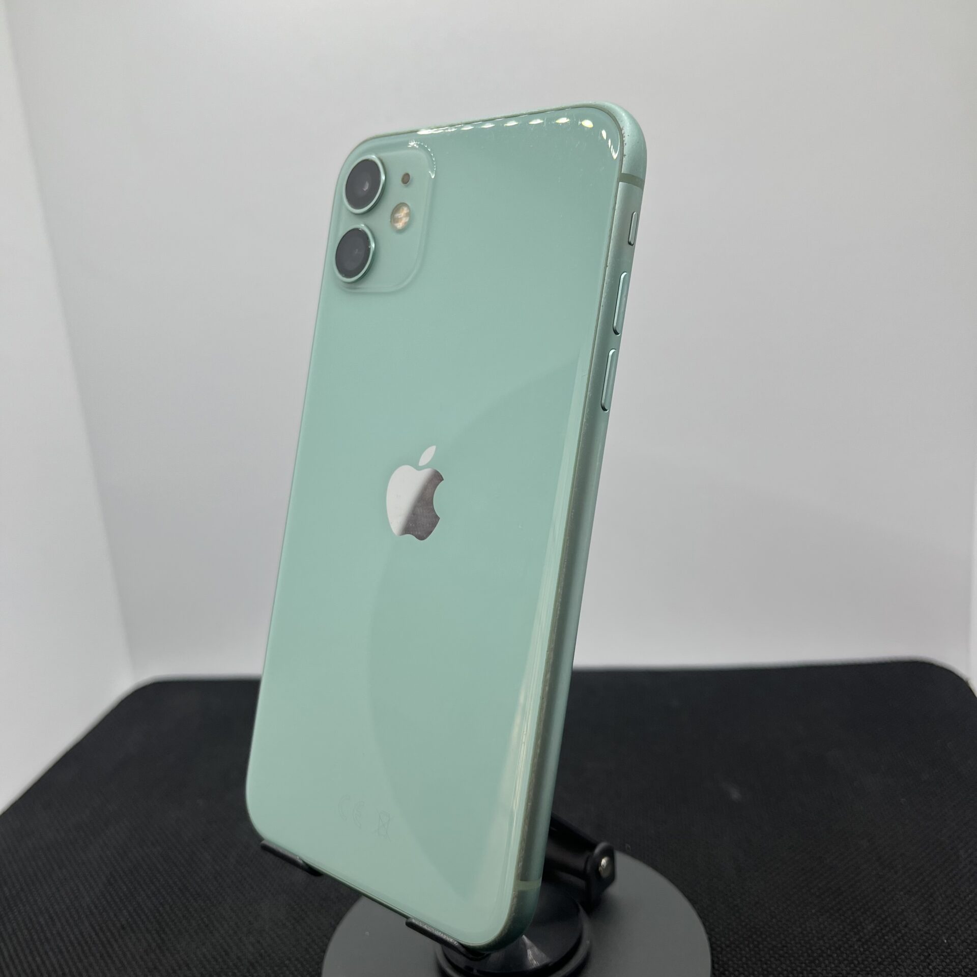 Apple iPhone 11 64GB Green (Condition: Excellent) - Image 10