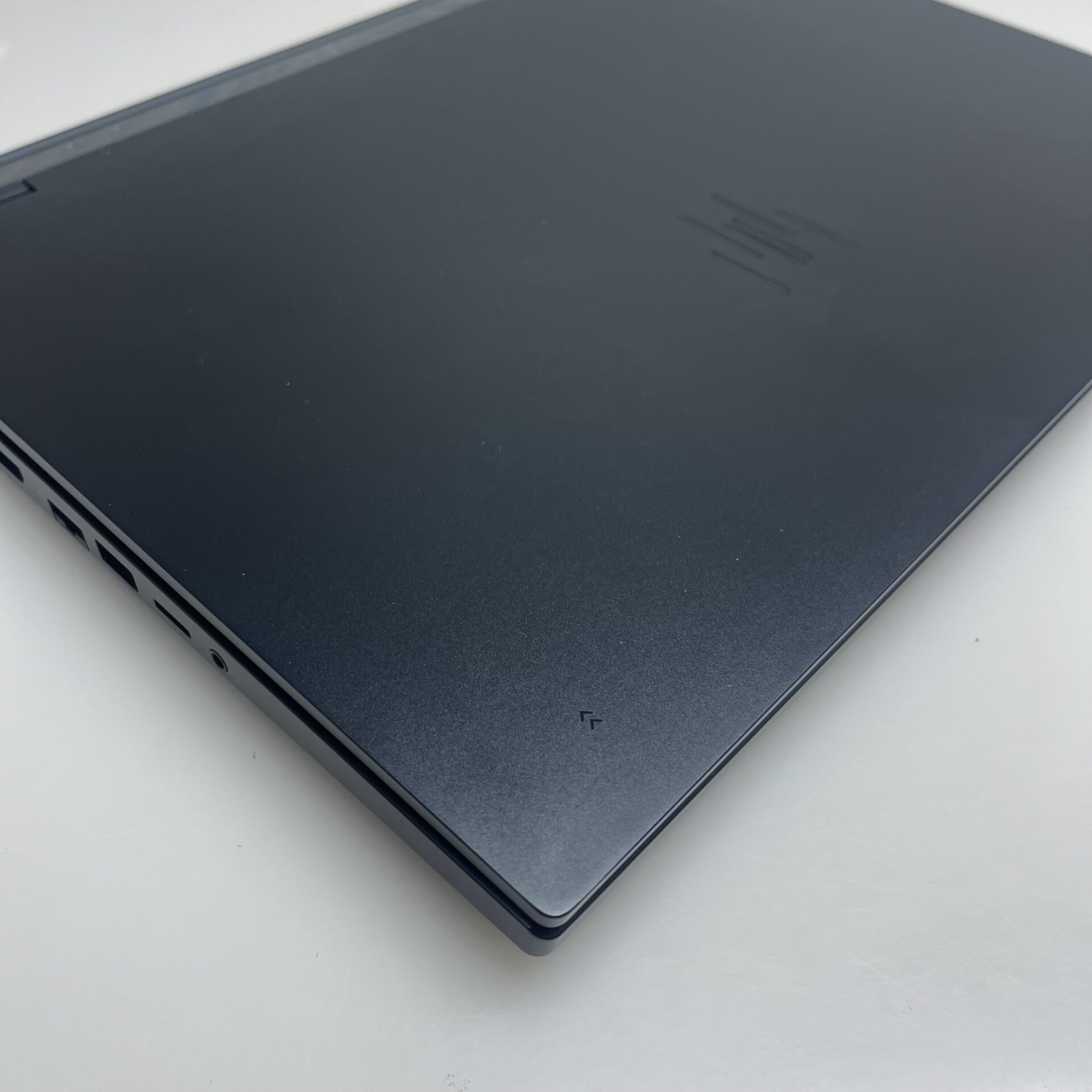 Acer Predator Helios Neo 16 "Core i7-14650HX" 2.20GHz 32GB RAM 1TB SSD Abyssal Black (Condition: Pristine) - Image 4