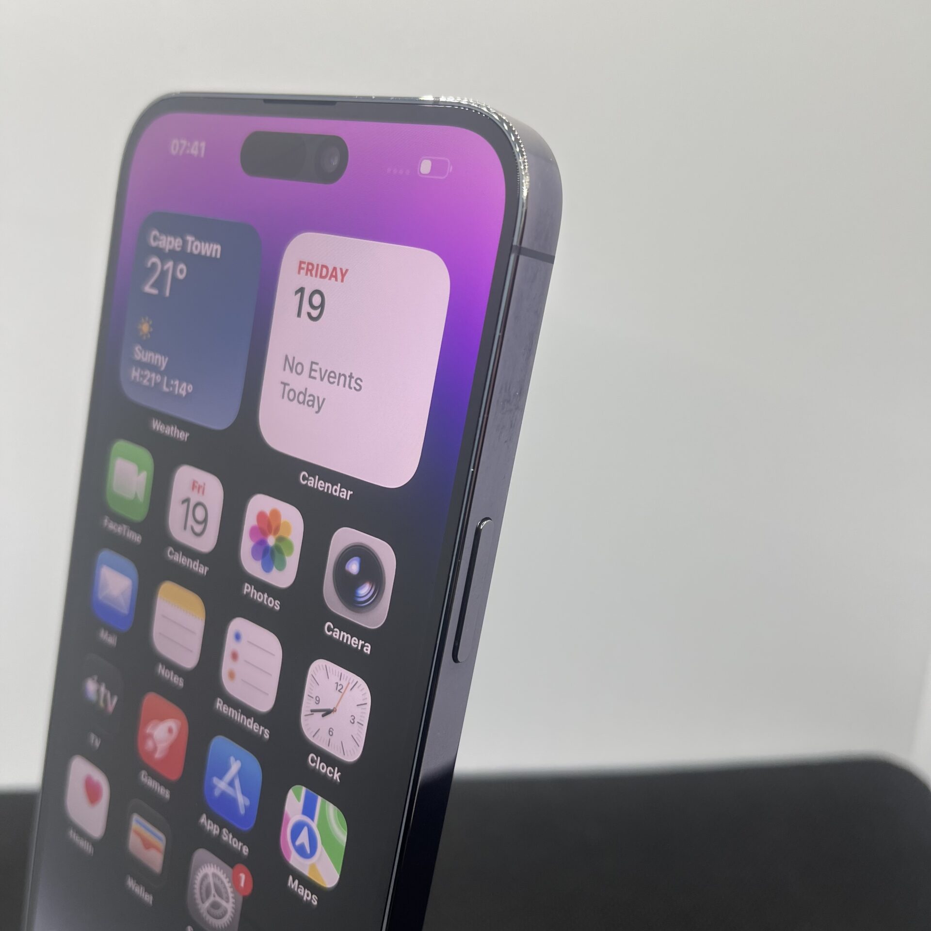Apple iPhone 14 Pro Max 1TB Deep Purple (Condition: Good) - Image 6