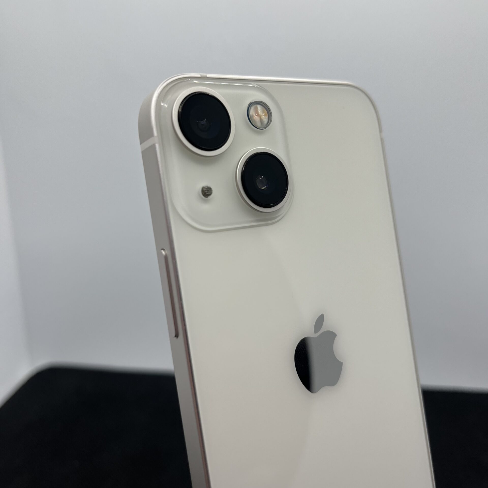 Apple iPhone 13 Mini 128GB Starlight (Condition: Excellent) - Image 9