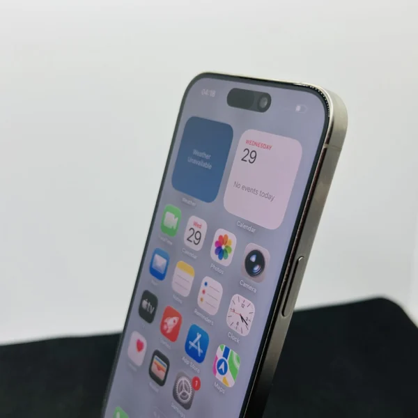 Apple iPhone 15 Pro 256GB Natural Titanium (Condition: Excellent