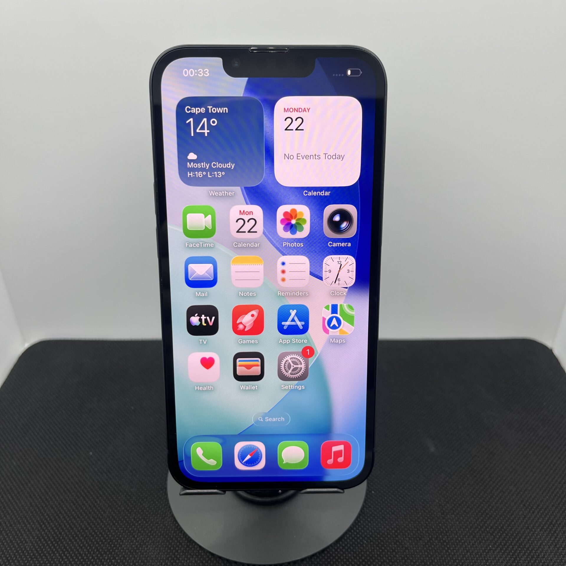 Apple iPhone 13 128GB Midnight (Condition: Excellent) - Image 2