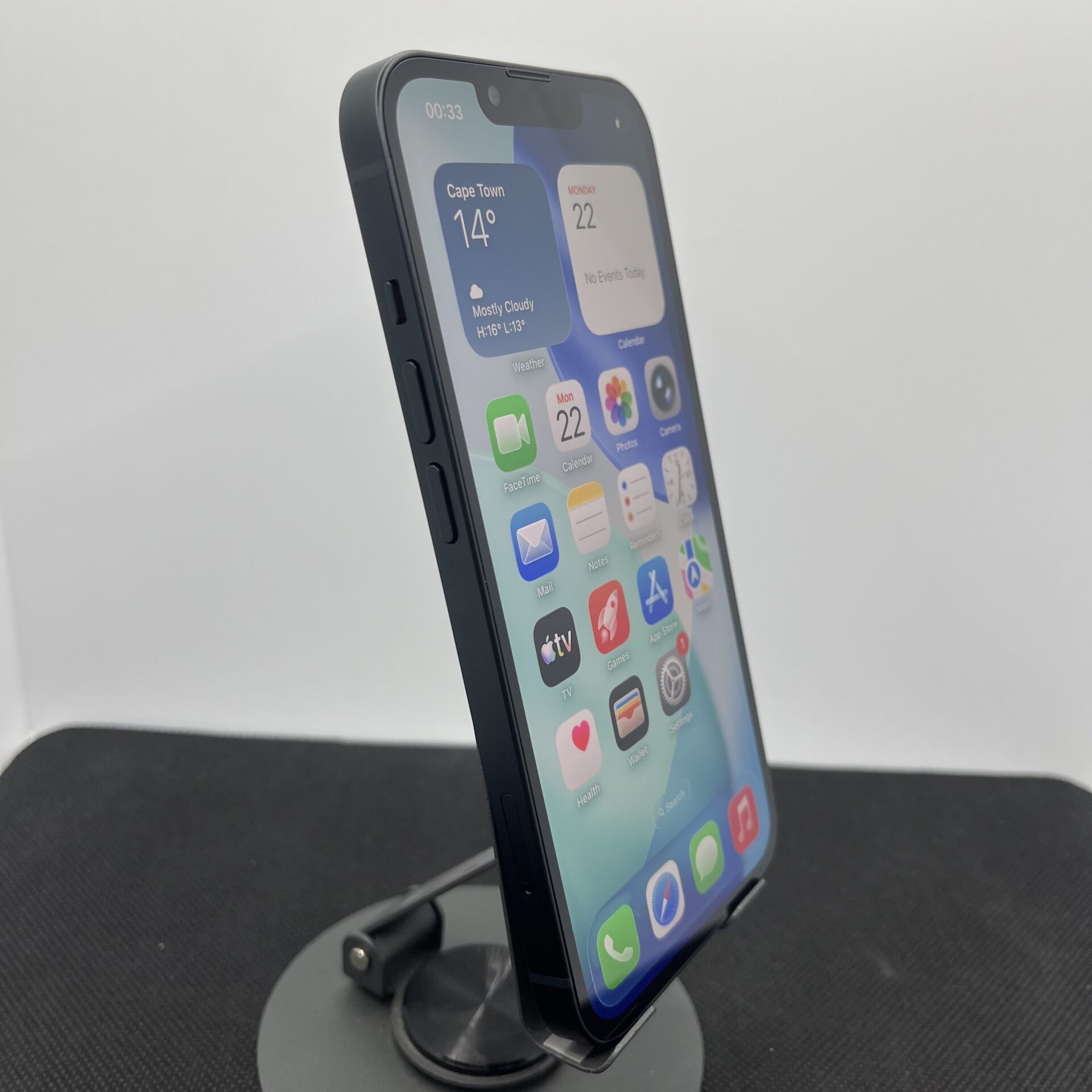 Apple iPhone 13 128GB Midnight (Condition: Excellent) - Image 3