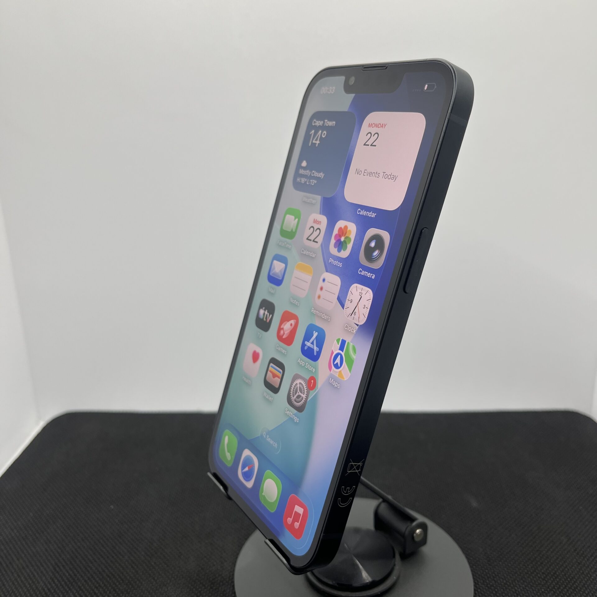 Apple iPhone 13 128GB Midnight (Condition: Excellent) - Image 5