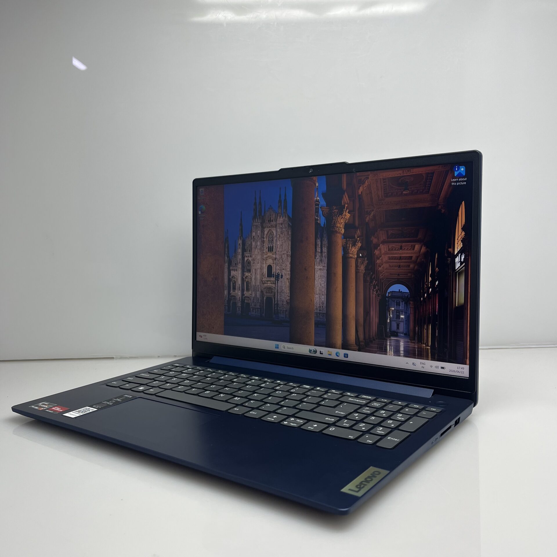 Lenovo IdeaPad Slim 3 15ABR8 "Ryzen 7" 2.00GHz 16GB RAM 512GB SSD Abyss Blue (Condition: Excellent) - Image 4