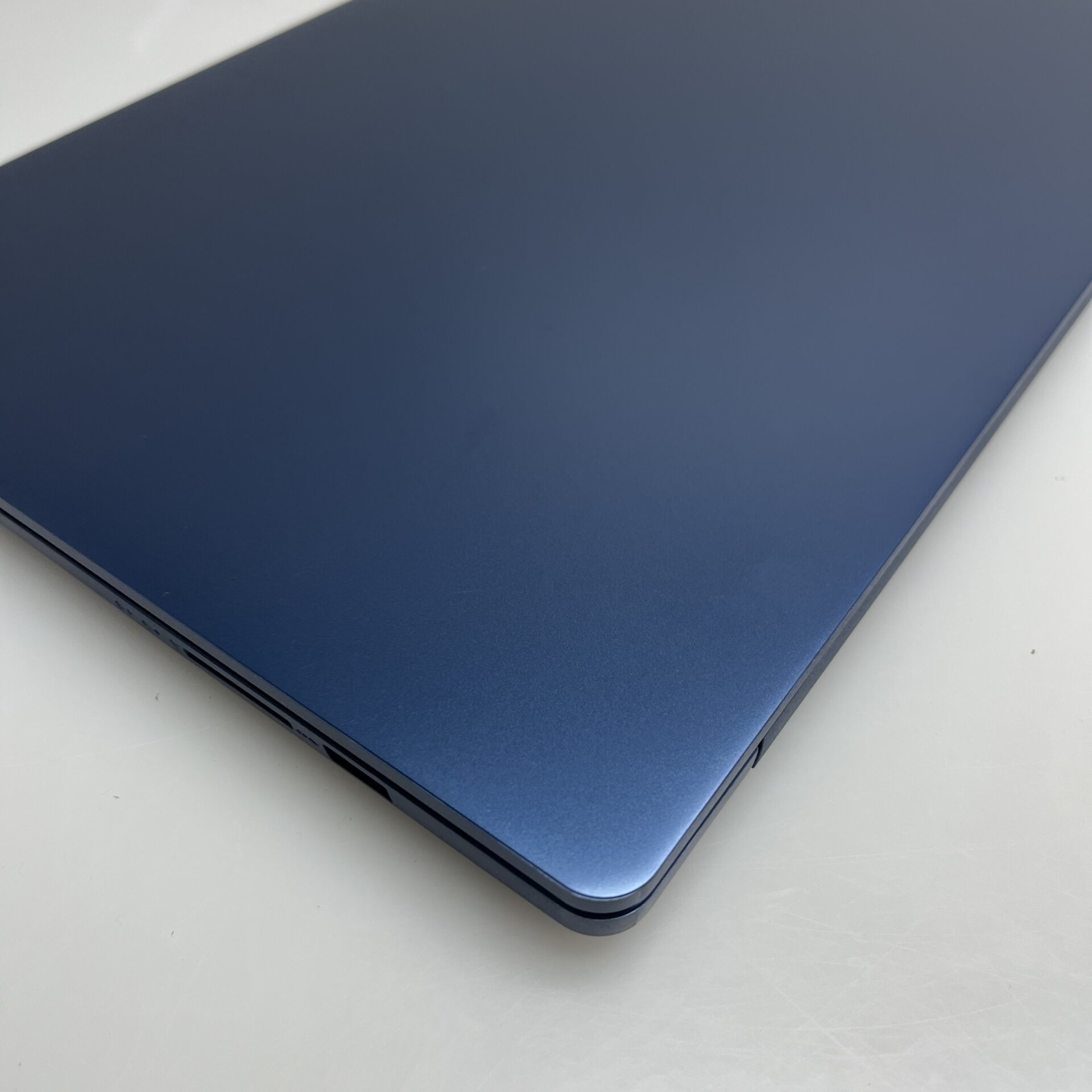 Lenovo IdeaPad Slim 3 15ABR8 "Ryzen 7" 2.00GHz 16GB RAM 512GB SSD Abyss Blue (Condition: Excellent) - Image 7
