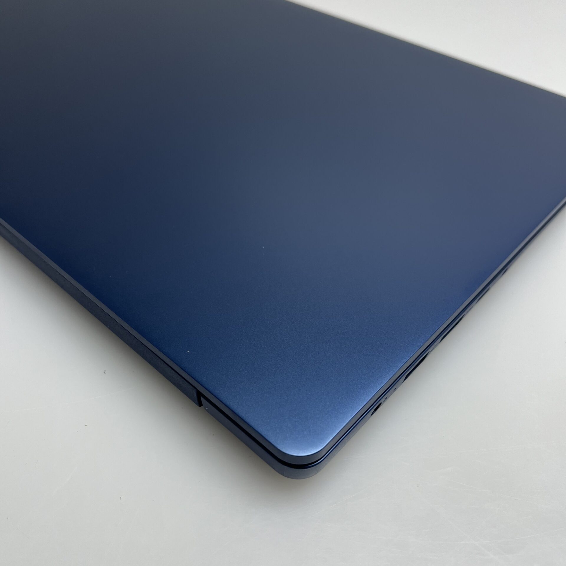 Lenovo IdeaPad Slim 3 15ABR8 "Ryzen 7" 2.00GHz 16GB RAM 512GB SSD Abyss Blue (Condition: Excellent) - Image 10