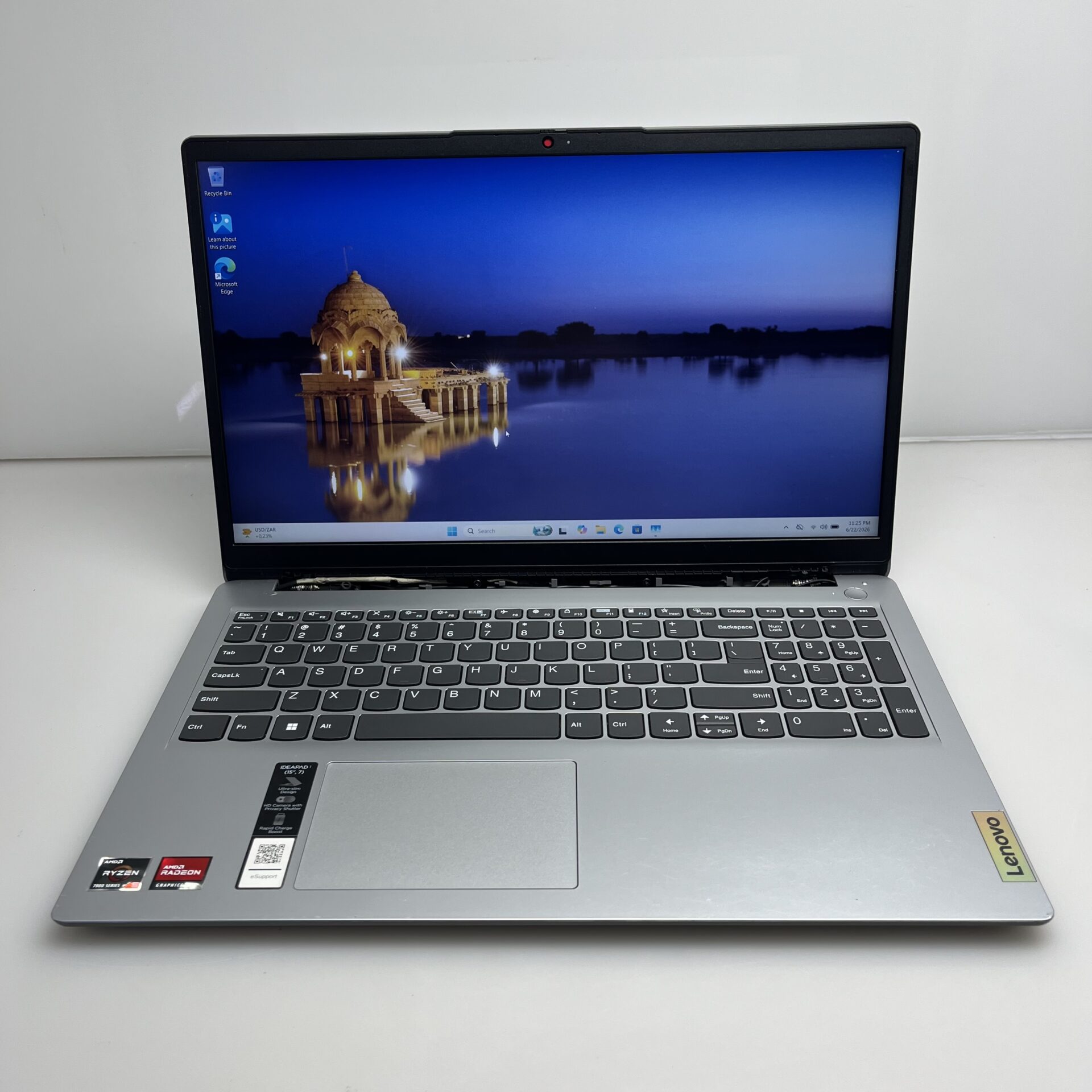 Lenovo Ideapad 1 15AMN7 "Ryzen 5" 2.80GHz 16GB RAM 512GB SSD Cloud Grey (Condition: Good) - Hinge cover missing - Image 2