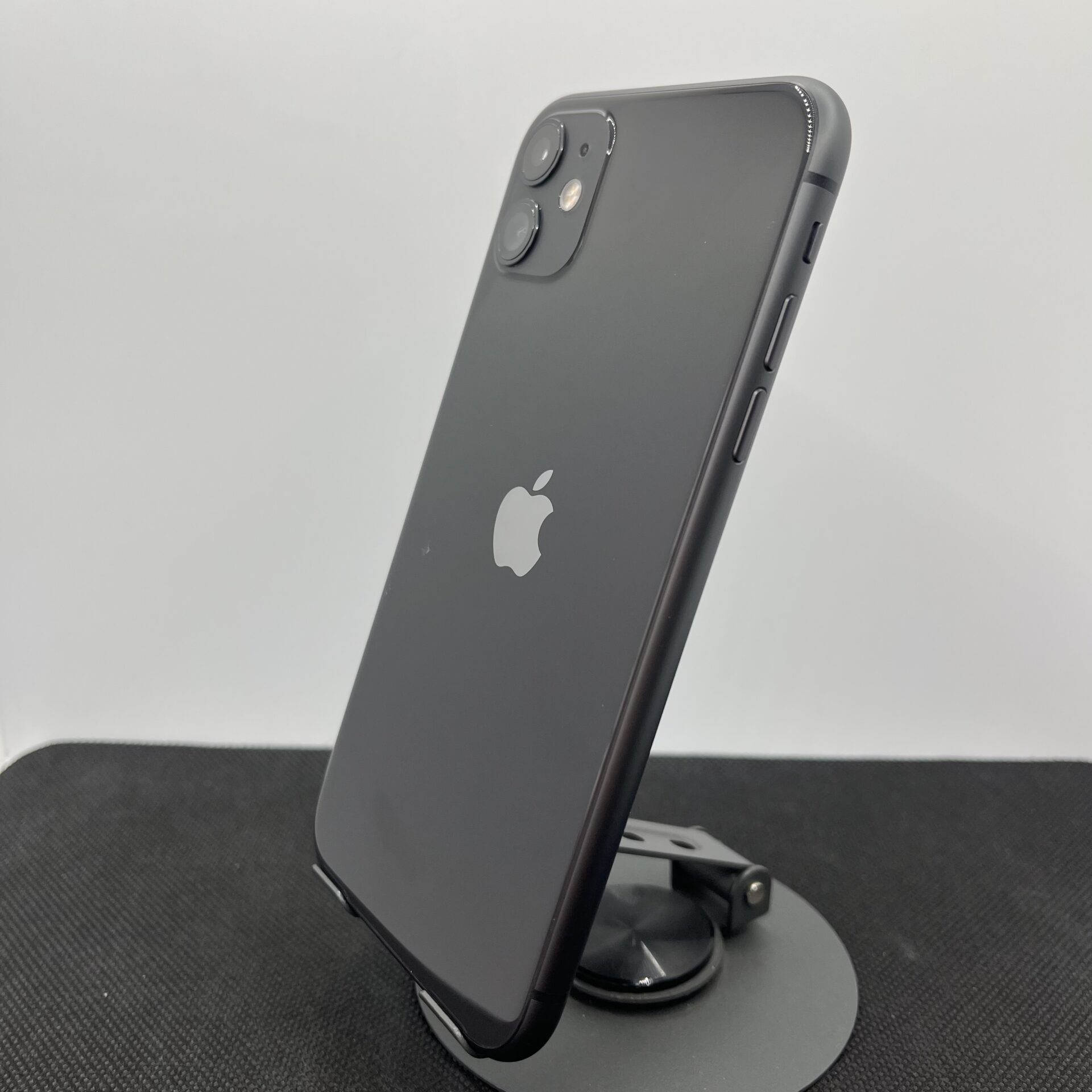 Apple iPhone 11 64GB Black (Condition: Excellent) - Image 8