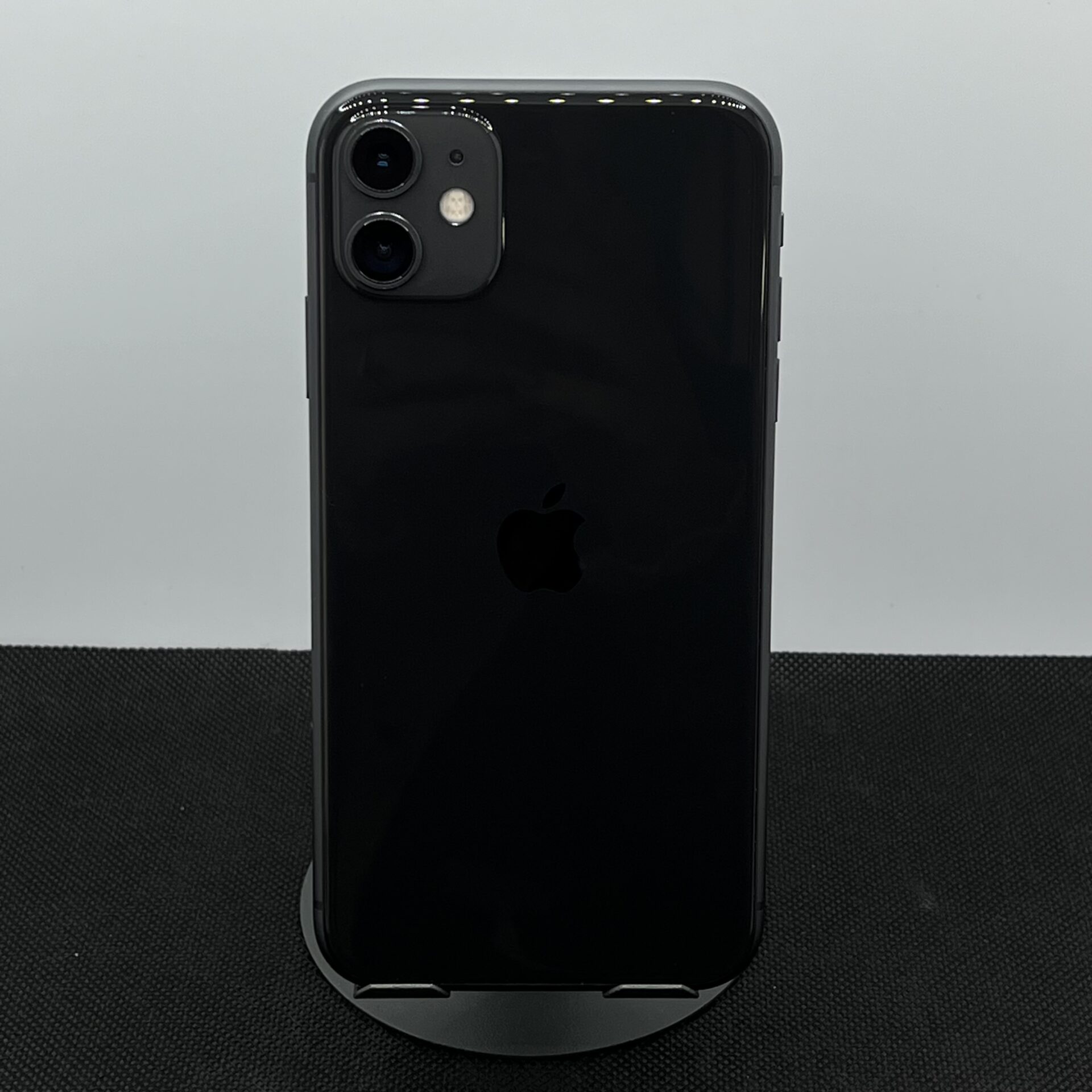 Apple iPhone 11 64GB Black (Condition: Excellent) - Image 10