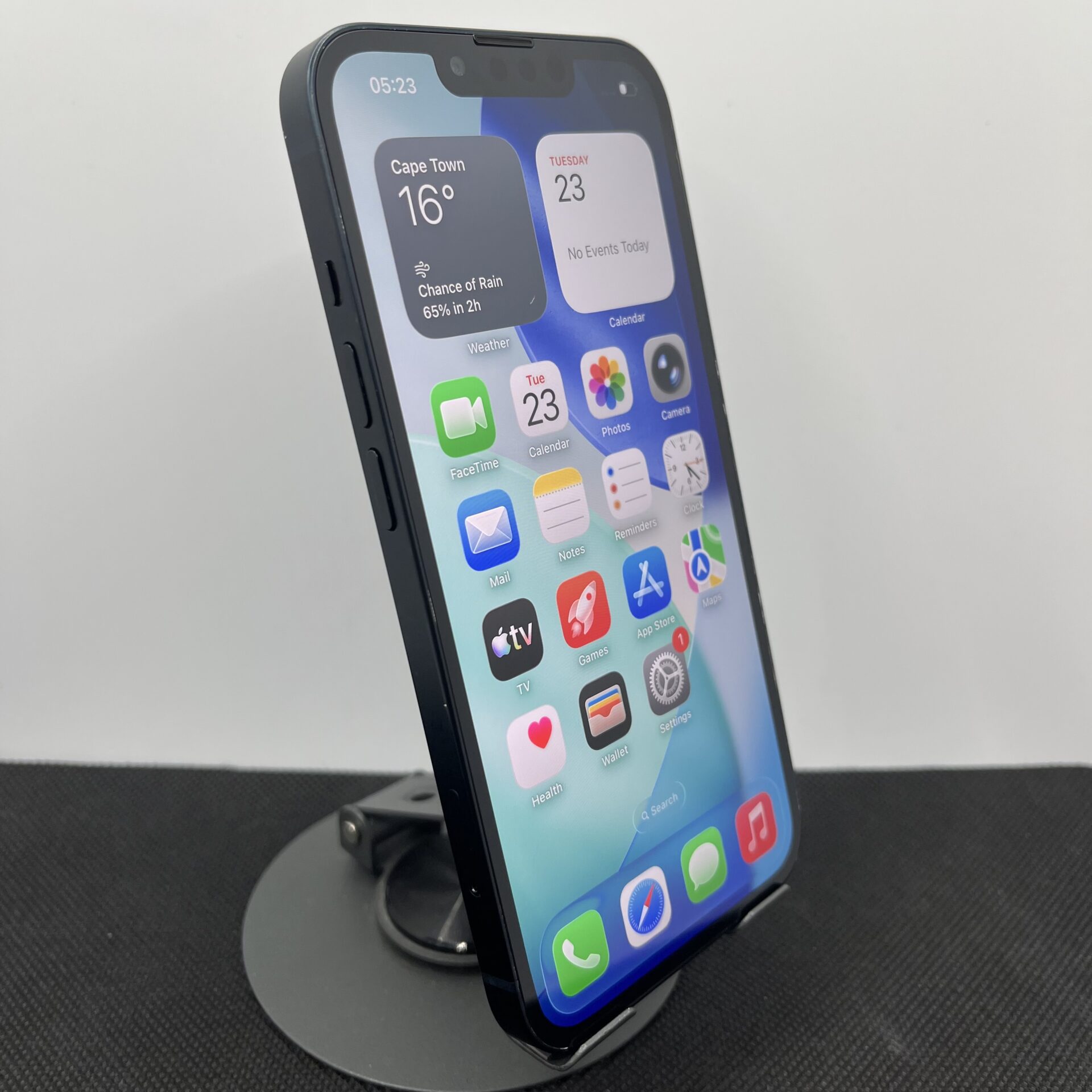 Apple iPhone 13 128GB Midnight (Condition: Excellent) - Image 3
