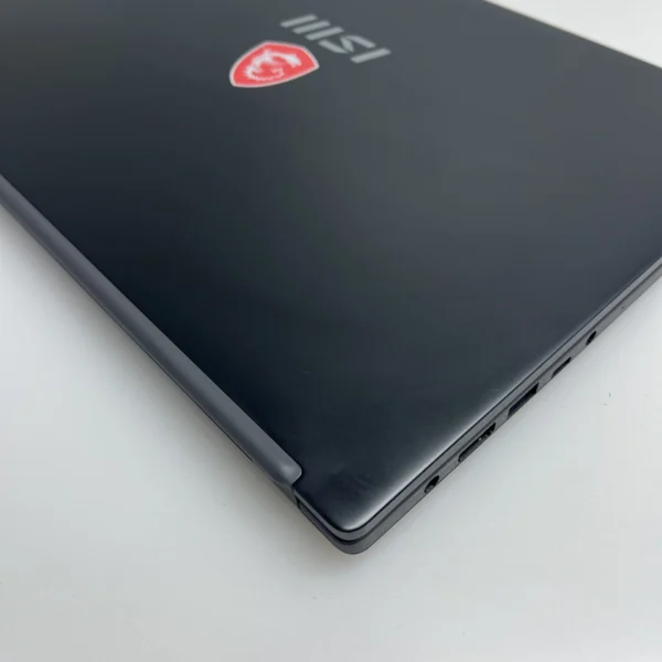 MSI Modern 15 B12M 12th Gen 