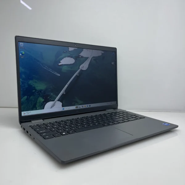 Dell Latitude 3540 13th Gen 