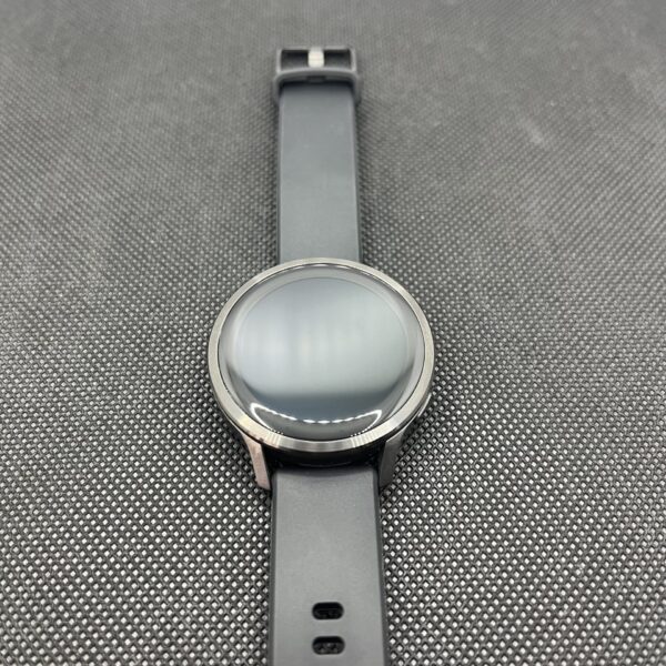 Garmin Venu 4 Slate with Black Silicone Band (Condition: Pristine) - Image 5