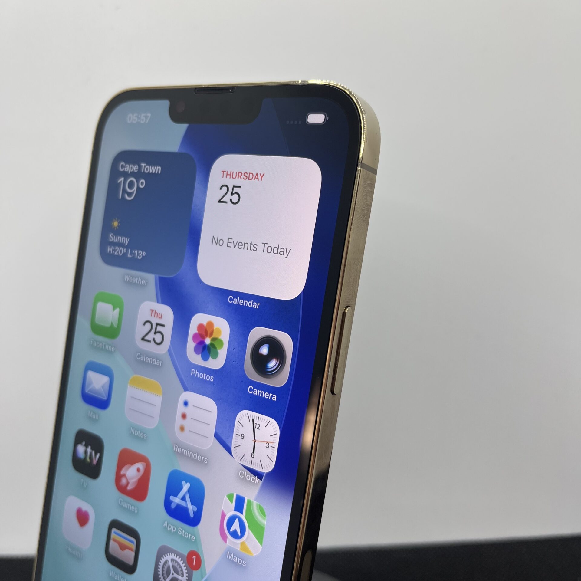 Apple iPhone 13 Pro Max 256GB Gold (Condition: Good) | Epic Deals SA