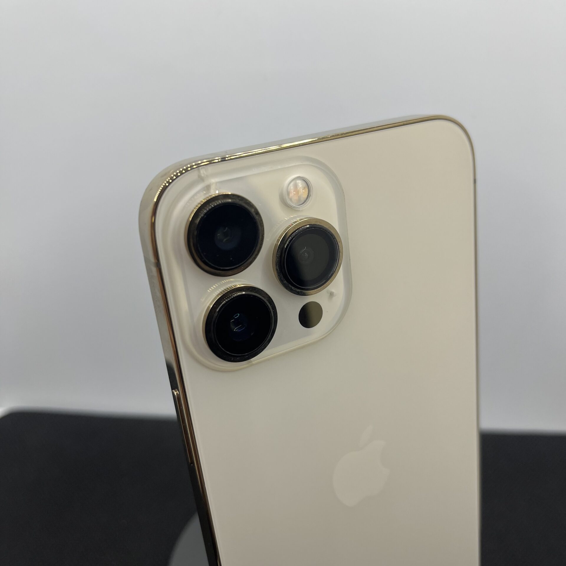 Apple iPhone 13 Pro Max 256GB Gold (Condition: Good) | Epic Deals SA