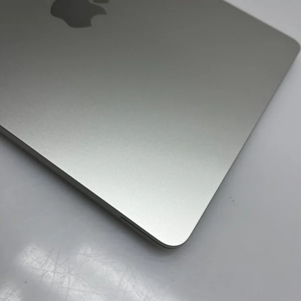 Apple MacBook Air 