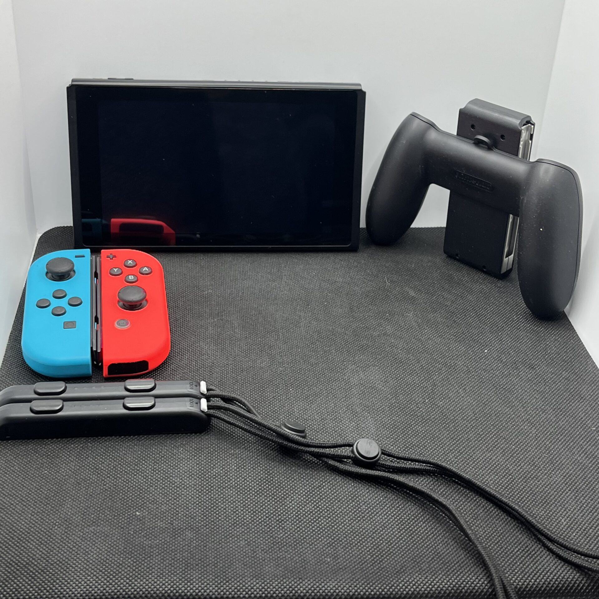 Nintendo Switch 32GB Black + Accessories (Condition: Good) - Image 6