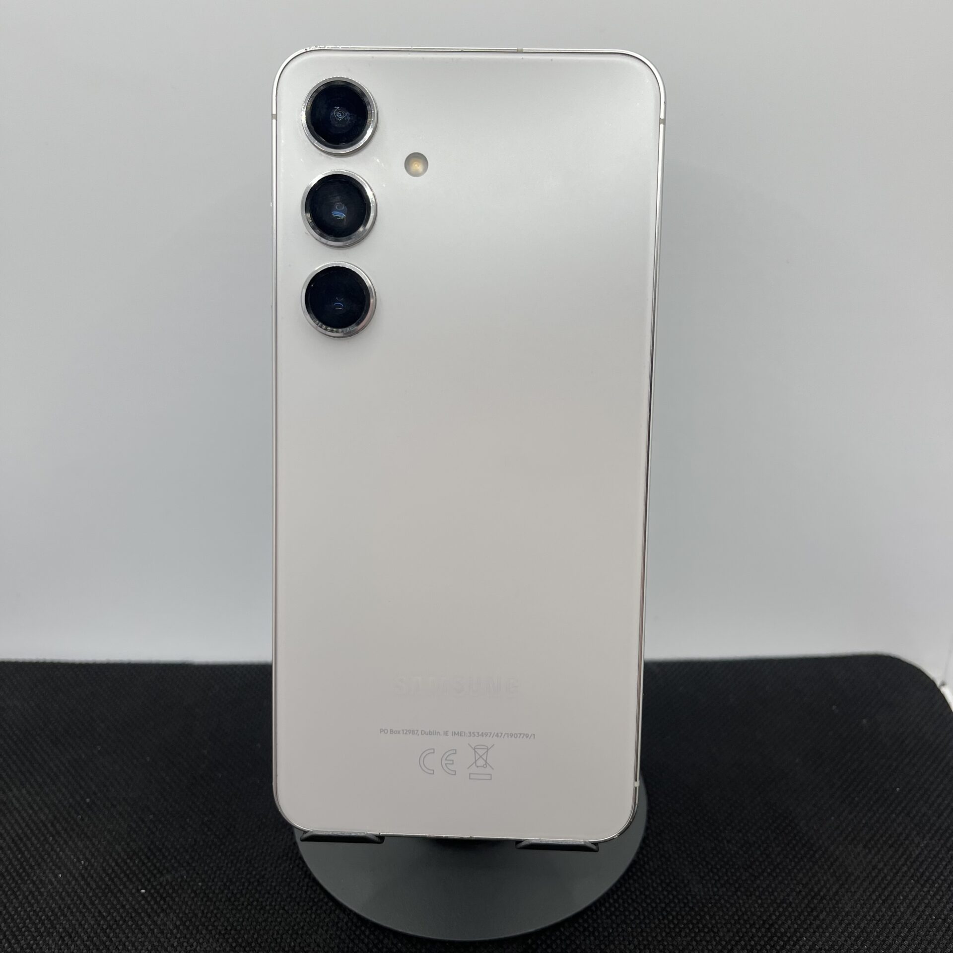 Samsung Galaxy S24 256GB Marble Gray (Condition: Good) - Image 10