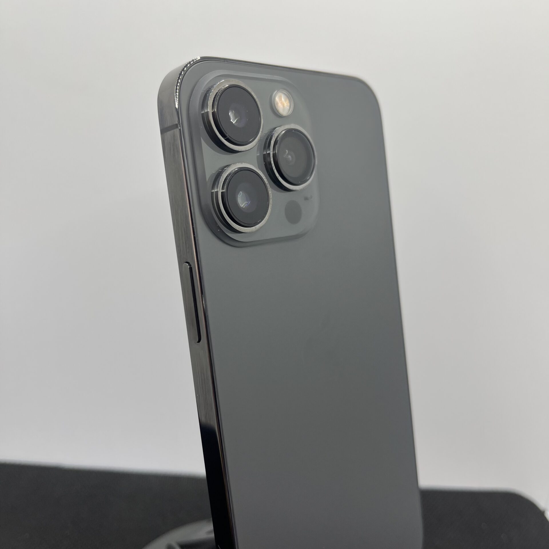 Apple iPhone 13 Pro 256GB Graphite (Condition: Good) - Image 9
