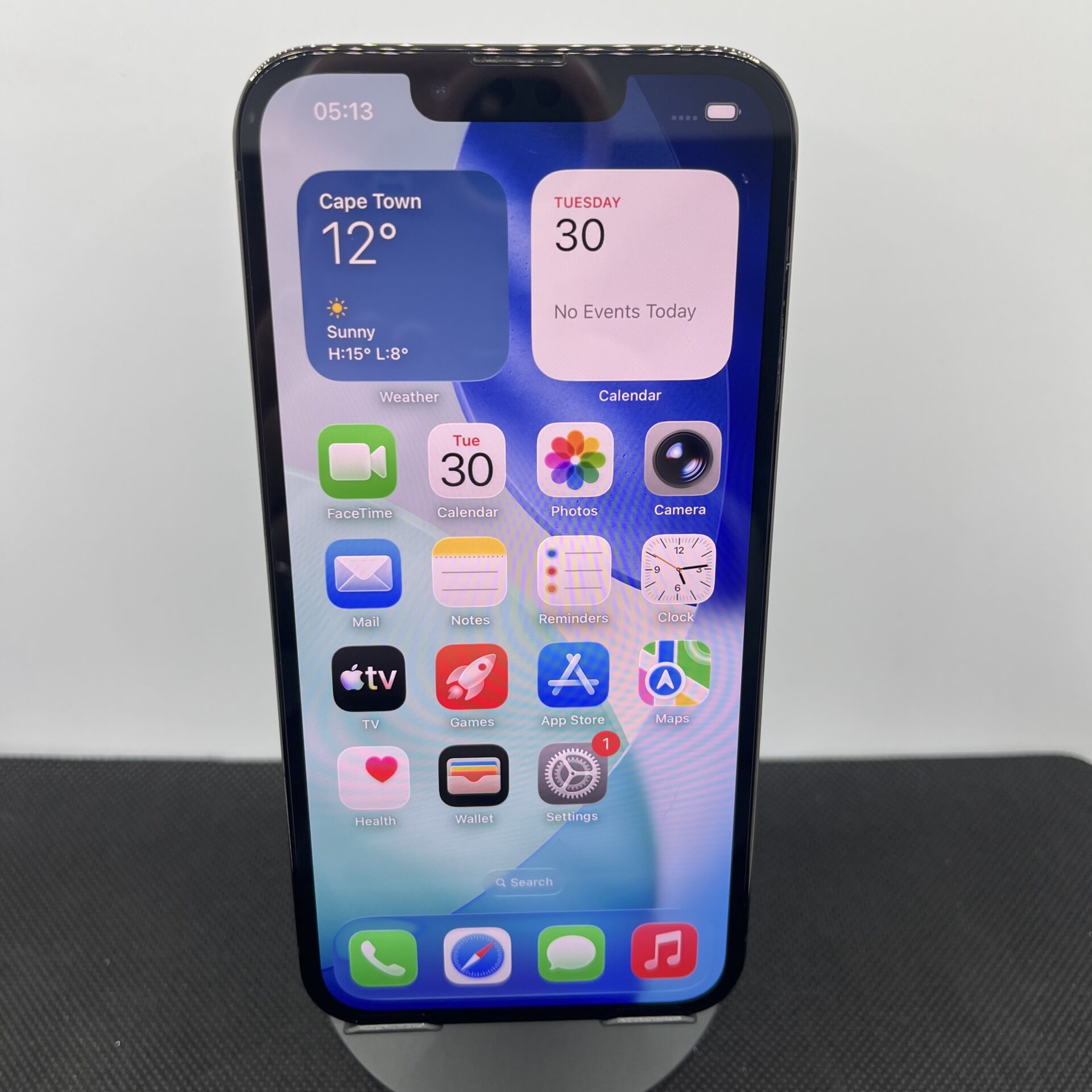 Apple iPhone 13 Pro 256GB Graphite (Condition: Good) - Image 2