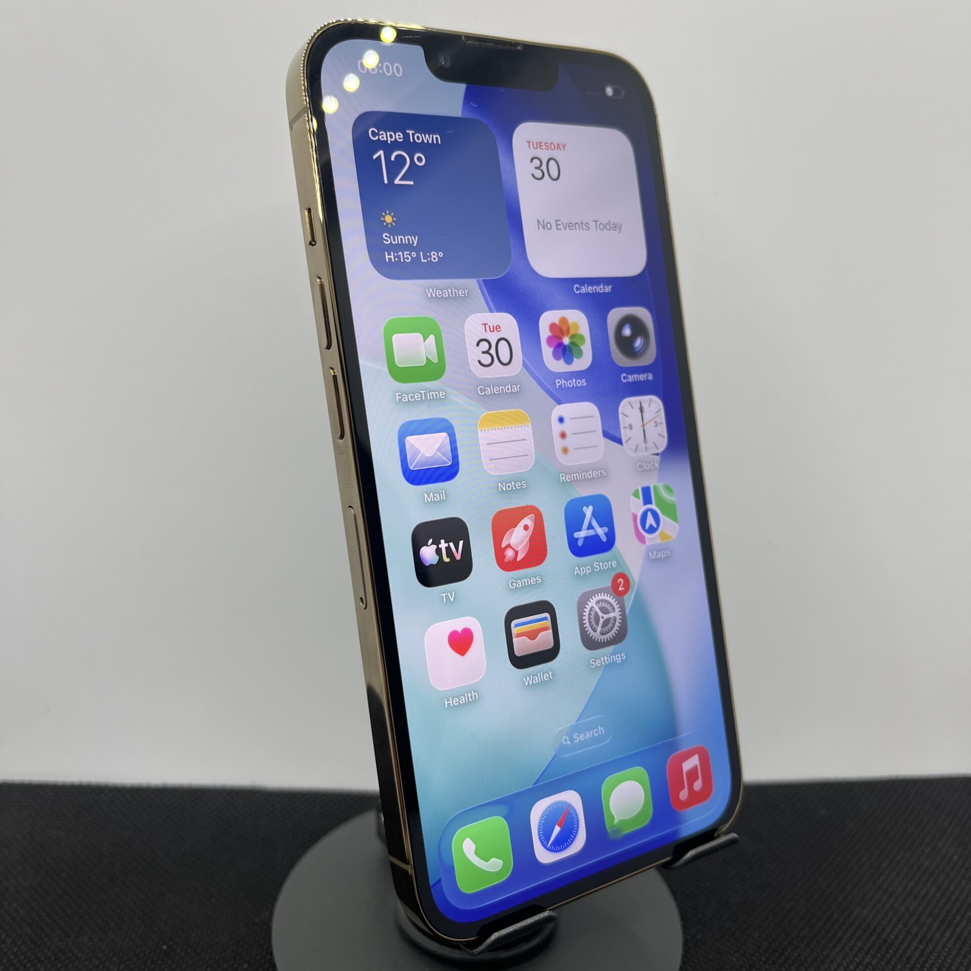 Apple iPhone 13 Pro 256GB Gold - Shadow Spot on Rear Camera (Condition: Good) - Image 3