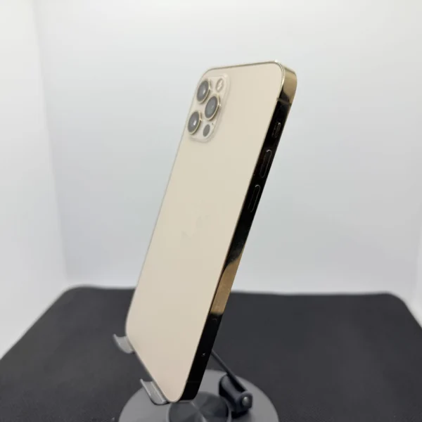 Apple iPhone 12 Pro 256GB ゴールド 本体と付属品 【公式通販】