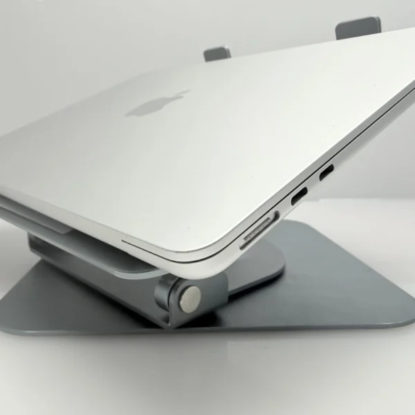 Apple MacBook Air “M2” 13-Inch 10CPU/8 GPU (2022) 8GB RAM 512GB