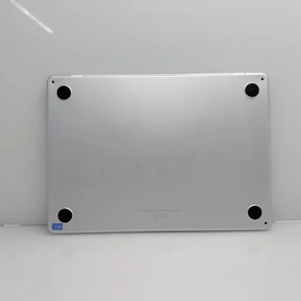 Apple MacBook Air “M2” 13-Inch 10CPU/8 GPU (2022) 8GB RAM 512GB