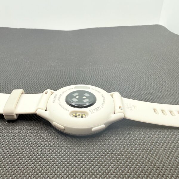 Garmin Vivoactive 5 Ivory/Cream Gold (Condition: Pristine) - Image 8