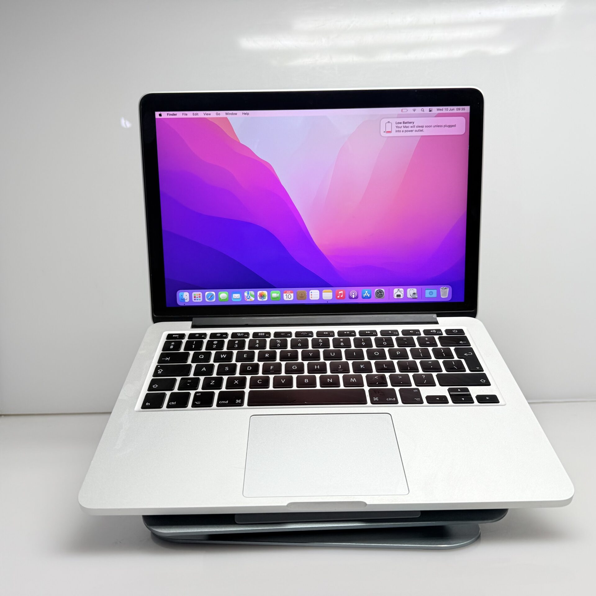 Apple MacBook Pro 13-Inch “Core i5” 2.7GHz (Retina, Early 2015) 8GB RAM 128GB SSD Space Grey (Condition: Good) - Image 4