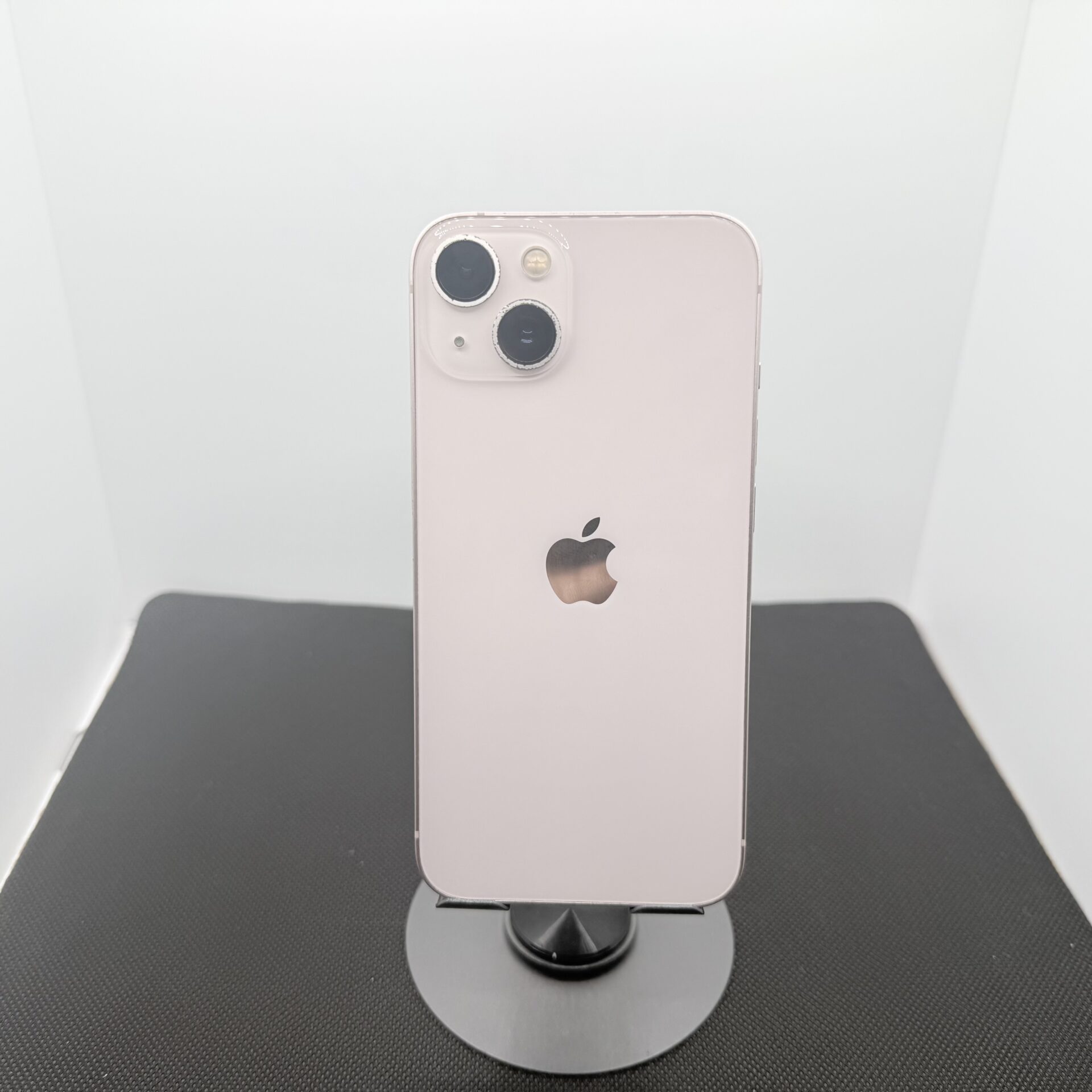 Apple iPhone 13 128GB Pink (Condition: Good) - Image 8