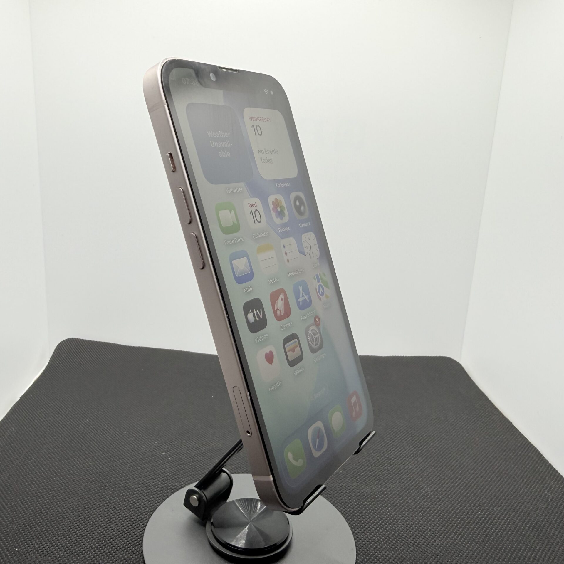 Apple iPhone 13 128GB Pink (Condition: Good) - Image 3