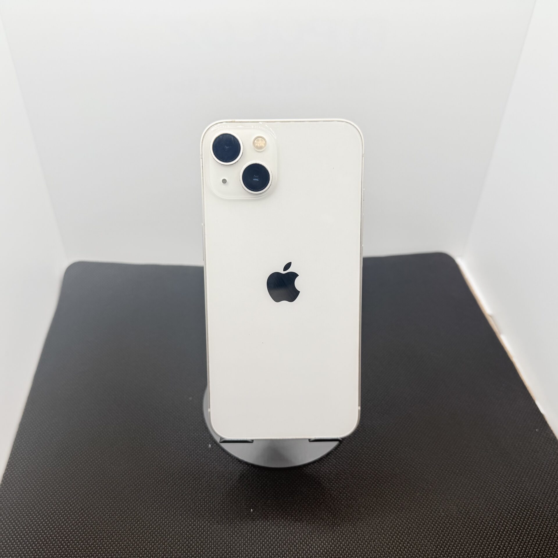 iPhone13 256GB スターライト 465 Apple iPhone 13 256GB Starlight (Condition: Excellent) | Epic Deals SA