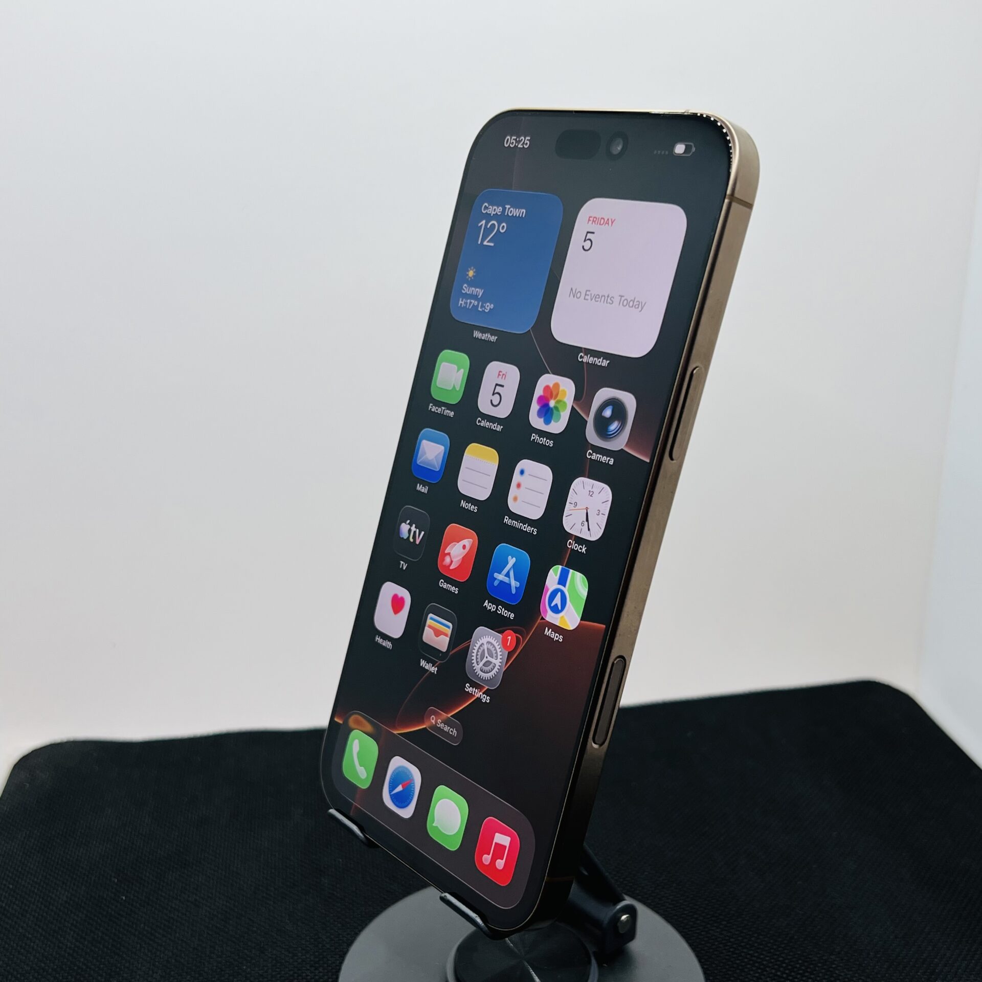 Apple iPhone 16 Pro Max 1TB Desert Titanium (Condition: Excellent) - Image 5