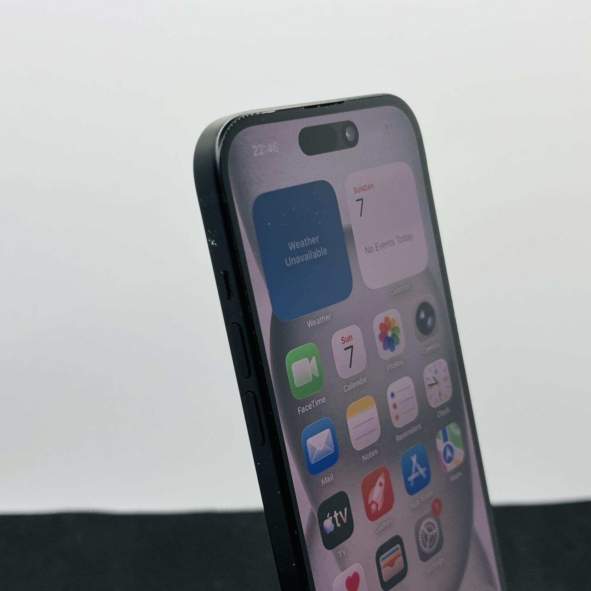 Apple iPhone 15 128GB Black (Condition: Good) - Image 4
