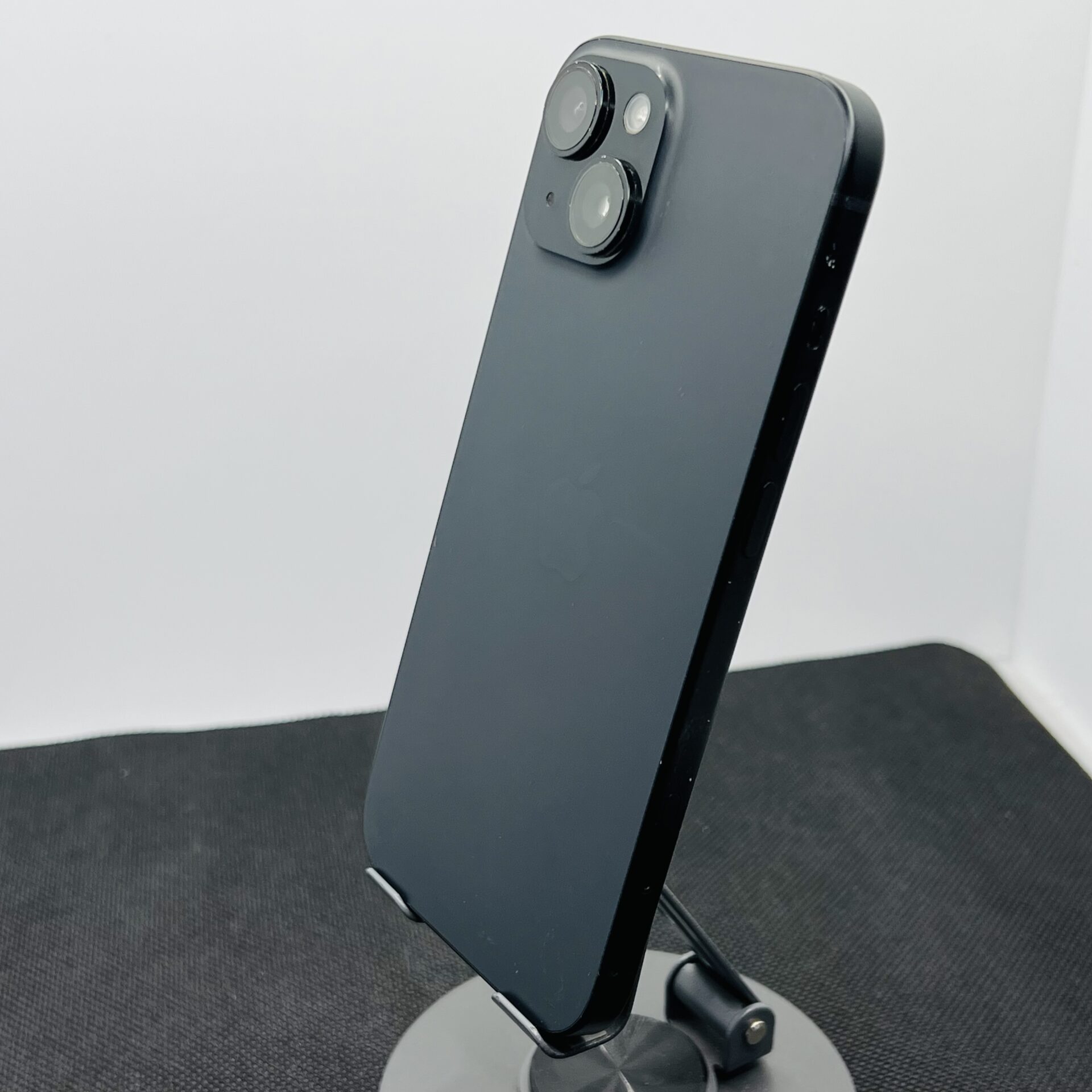 Apple iPhone 15 128GB Black (Condition: Good) - Image 8