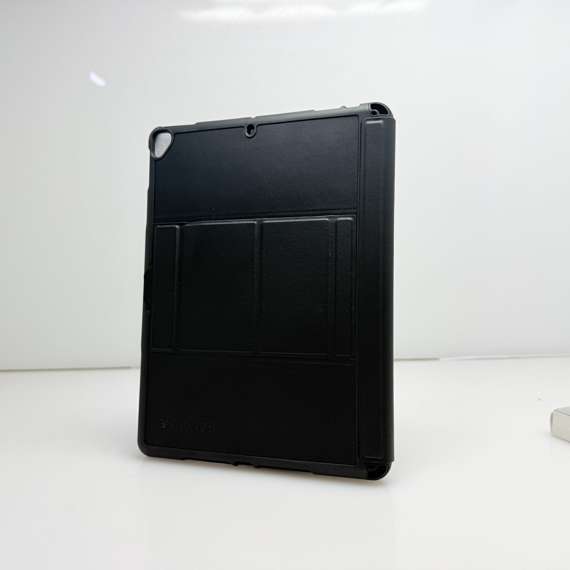 BODY GLOVE Bluetooth Keyboard For iPad 10.2" (2021/2020/2019) / Air 2019 / Pro 10.5" Black (Condition: Excellent) - Image 8