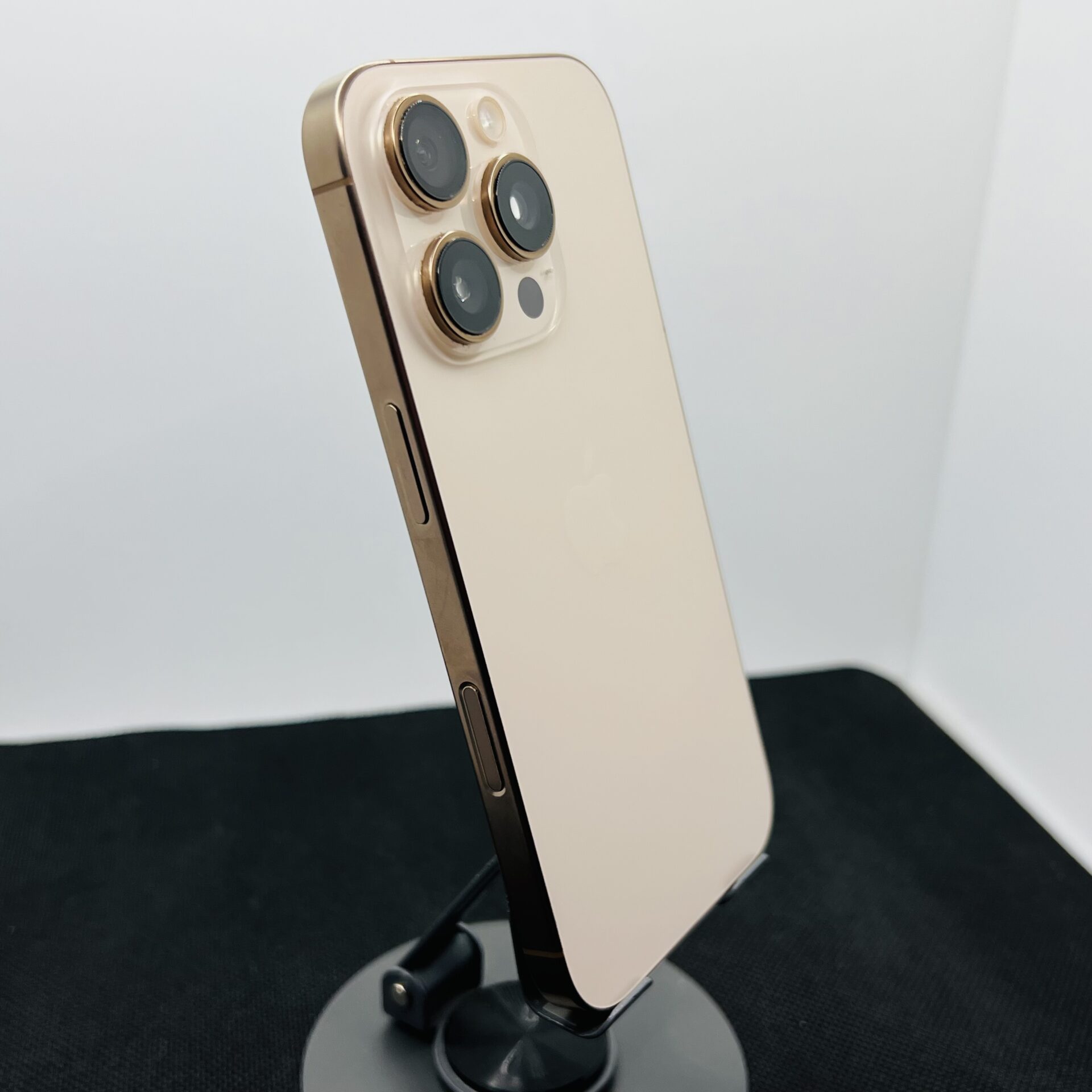 Apple iPhone 16 Pro 256GB Desert Titanium (Condition: Excellent) - Image 10