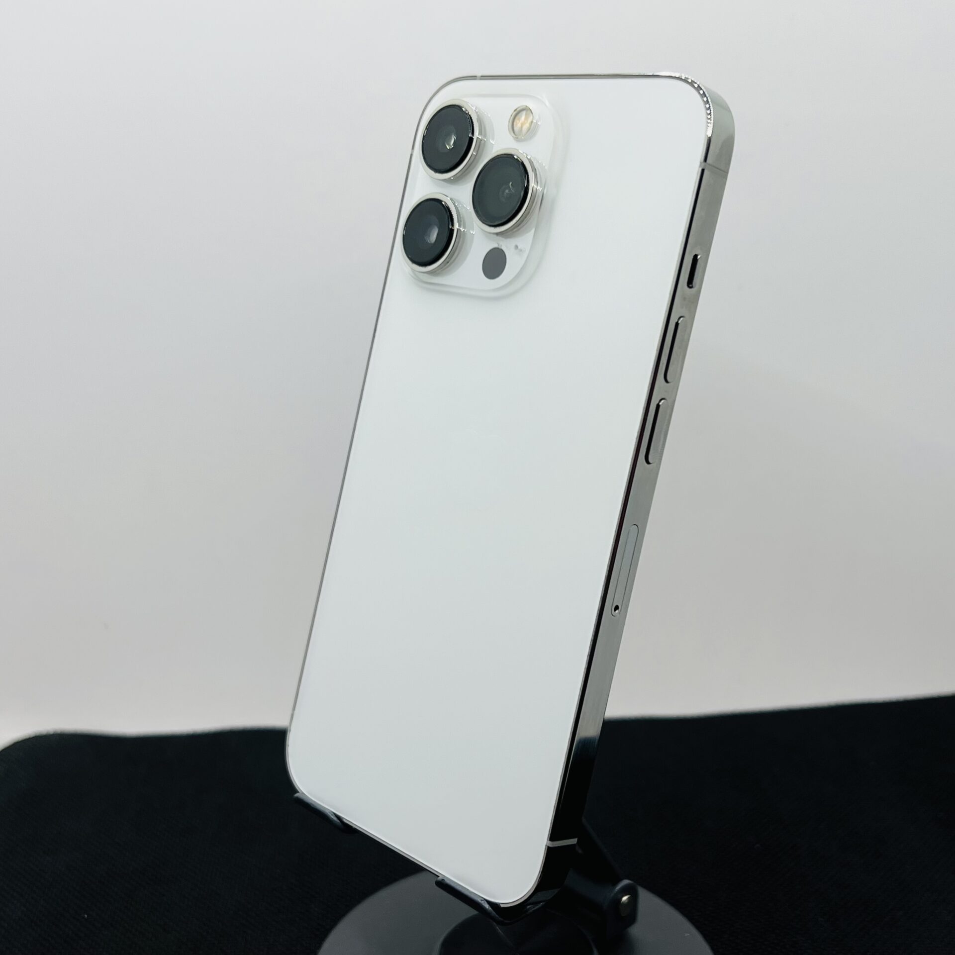 Apple iPhone 13 Pro 512GB Silver (Condition: Excellent) - Image 8