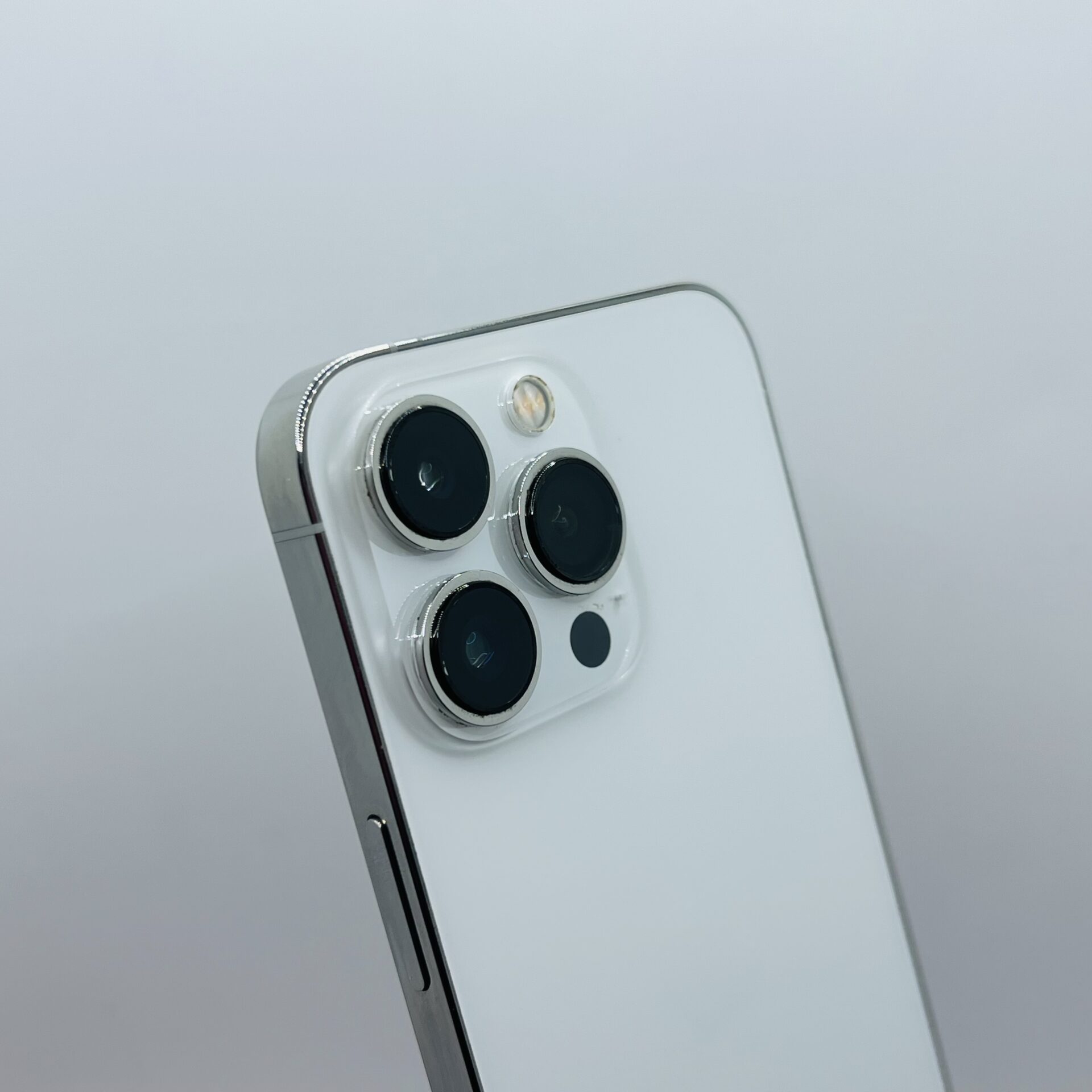 Apple iPhone 13 Pro 512GB Silver (Condition: Excellent) - Image 10