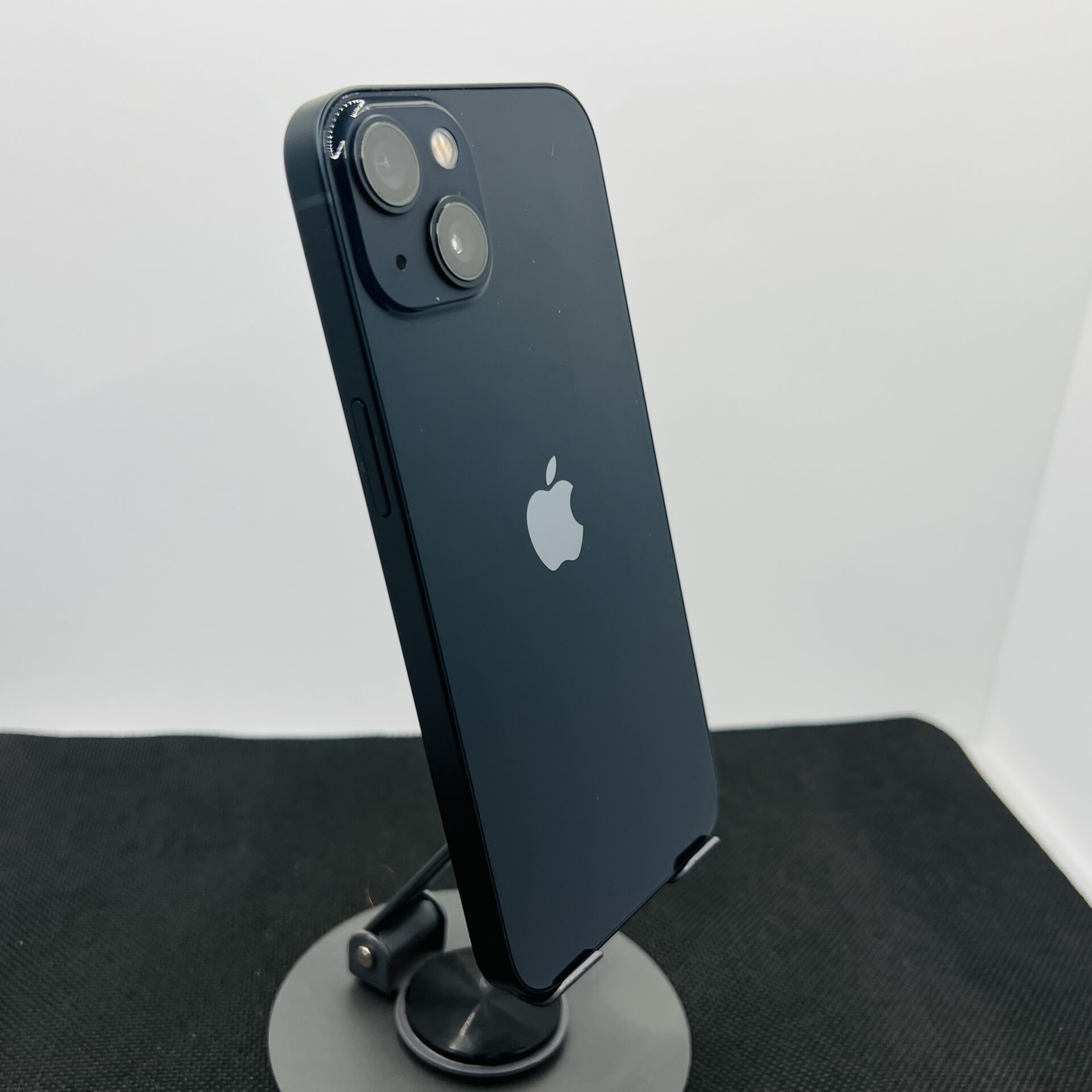Apple iPhone 13 128GB Midnight (Condition Good) - Image 9