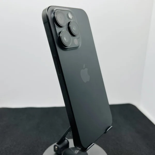 Apple iPhone 15 Pro 256GB Black Titanium (Condition: Excellent