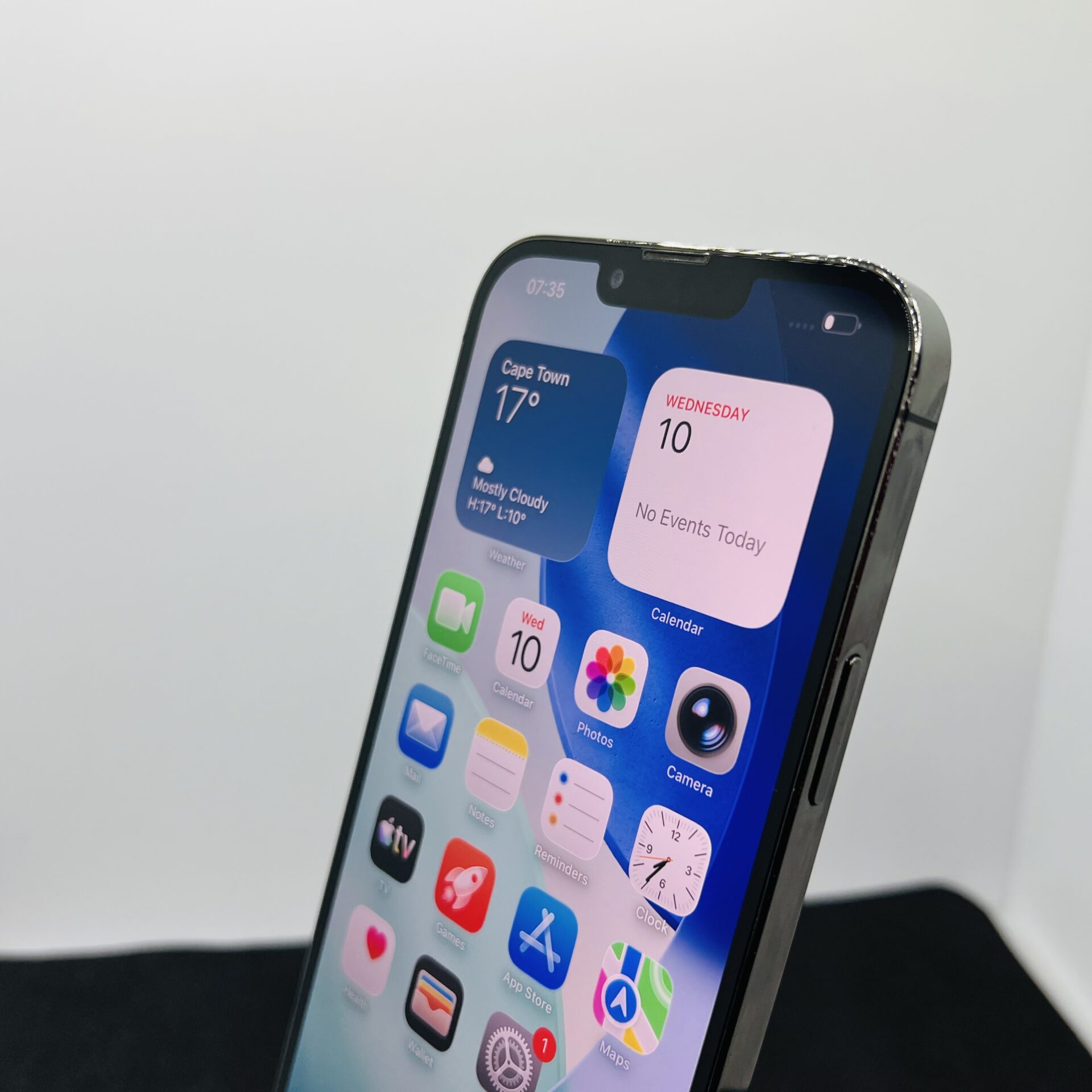 Apple iPhone 13 Pro Max 256GB Graphite (Condition: Good) - No Face ID - Image 6