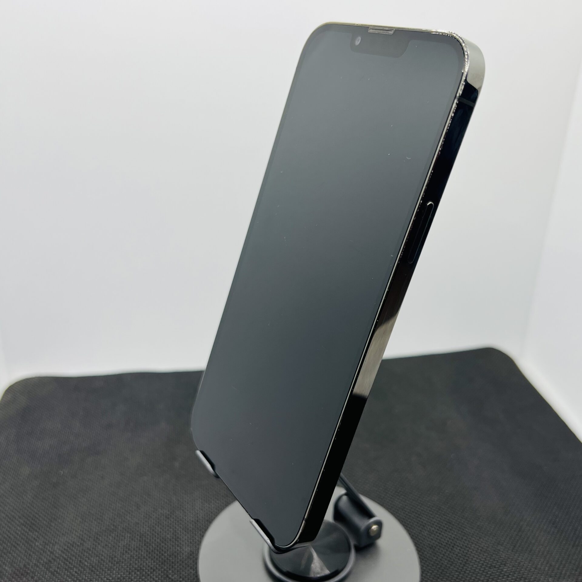 Apple iPhone 13 Pro Max 256GB Graphite (Condition: Good) - No Face ID - Image 7