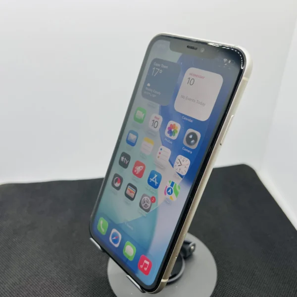 Apple iPhone 11 64GB White (Condition: Good) | Epic Deals SA